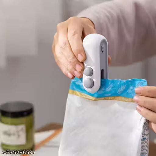 Portable Mini Bag Sealer Machine – USB Rechargeable 2-in-1 Heat Sealer & Cutter for – Food Storage Sealing Tool for Kitchen, Travel & Home – Easy to Use, Compact Design